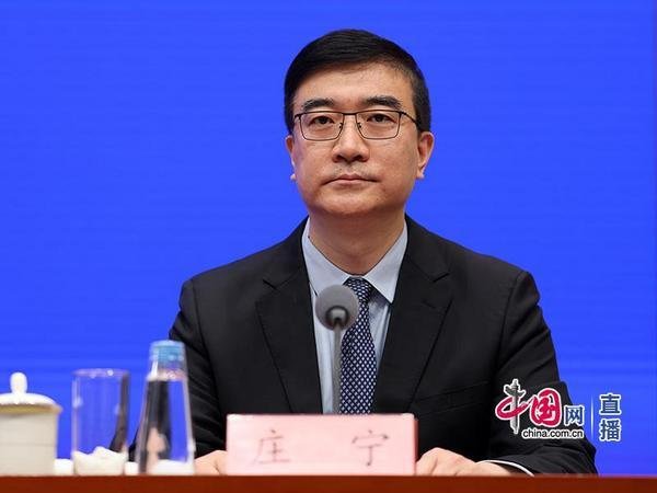 配资中国 国家卫生健康委：将从三个方面着手 多渠道增加普惠托育服务供给